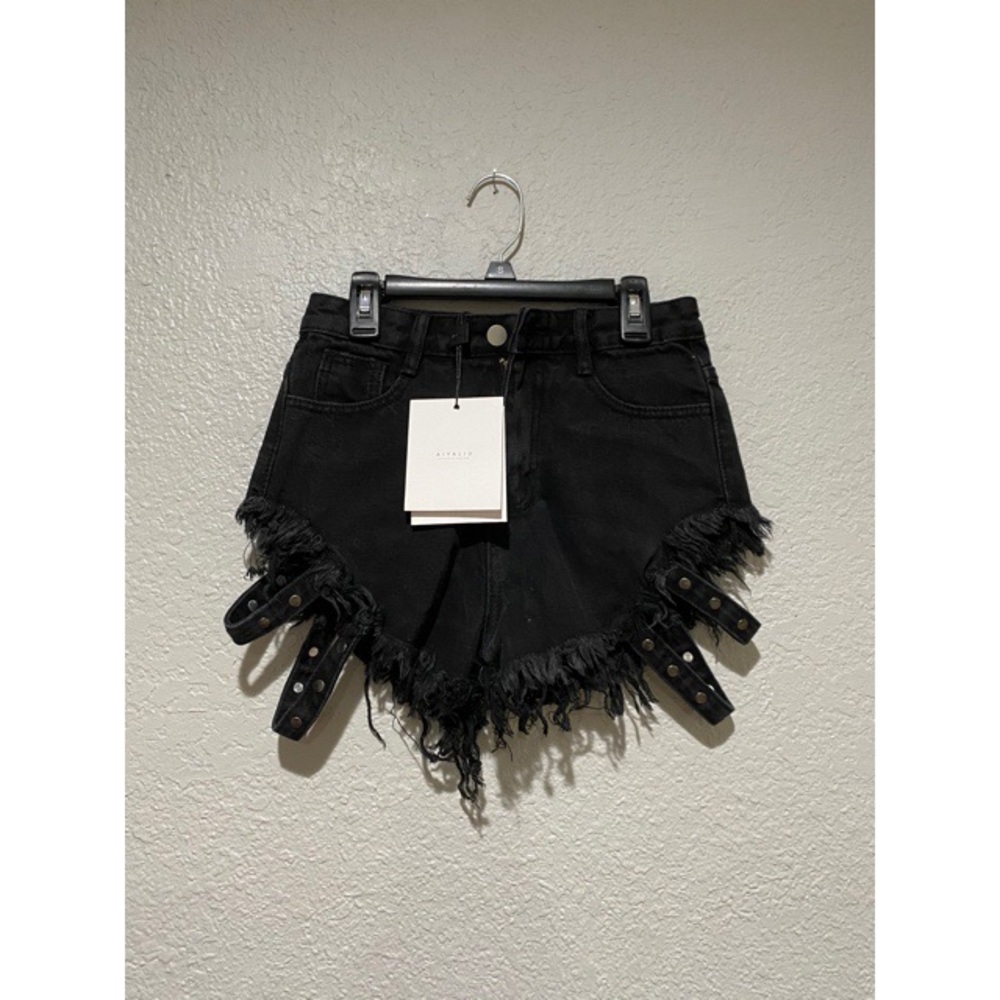 AIYALIU Black Cut Out Shorts S